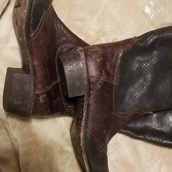 Free People x Matisse Gentry Distressed Leather Western Boots Snakeskin Embossed - Picture 4 of 13